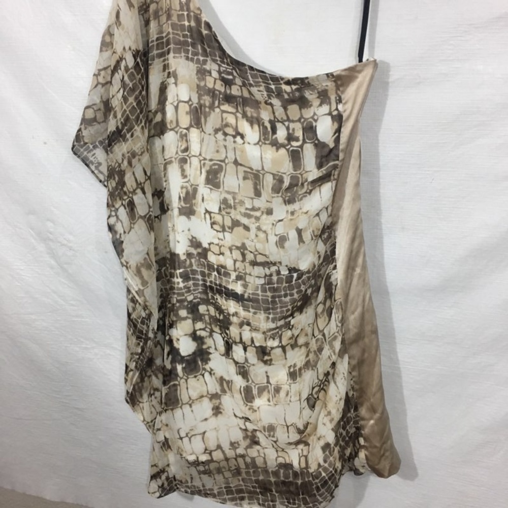 3/$30 Bebe Silk Snake Print 1 Shoulder Mini dress